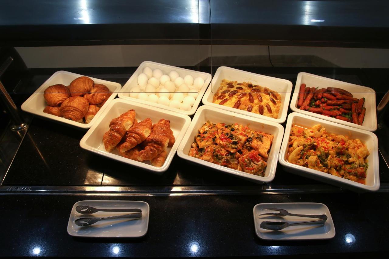 突尼斯 El Oumara酒店 外观 照片